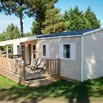 Campingplatz Mobil Xxl 4 - La Trevilliere